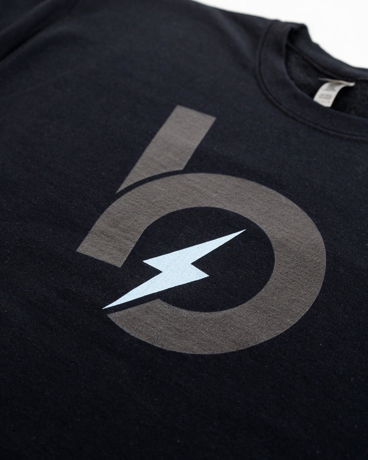 Up close image of Bauer Outage Crew neck print