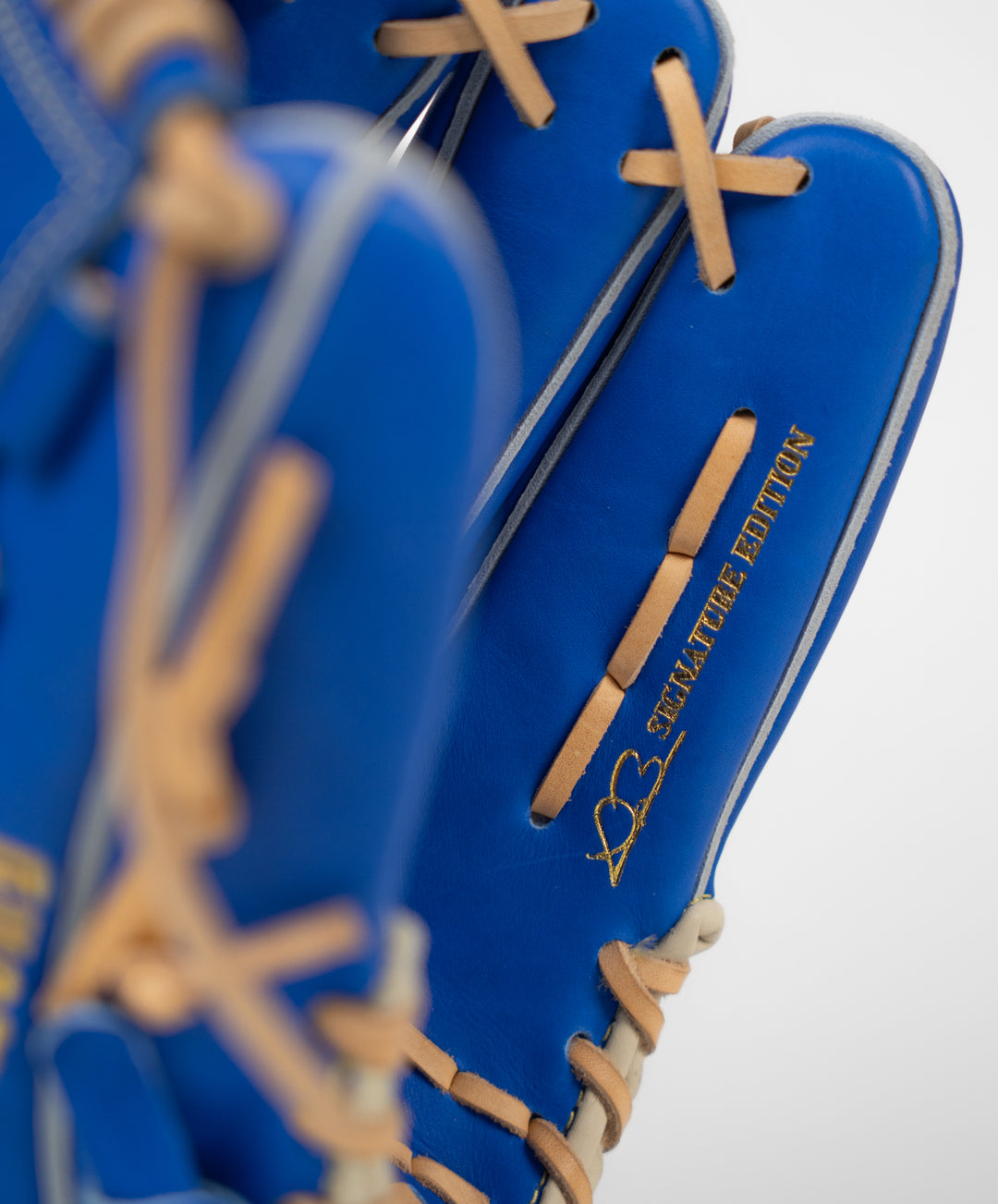 Bauer Outage "Breeze" Baseball Glove