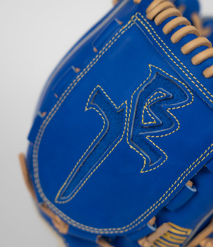 Bauer Outage "Breeze" Baseball Glove