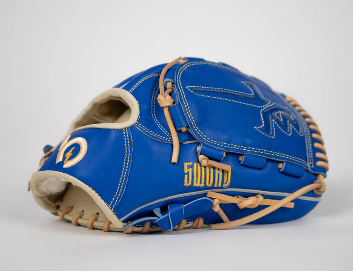 Bauer Outage "Breeze" Baseball Glove