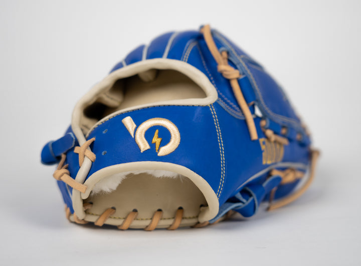 Bauer Outage "Breeze" Baseball Glove