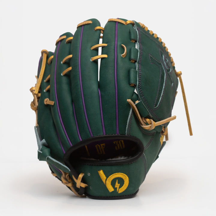 Bauer Outage "Deceiver" Limited Glove