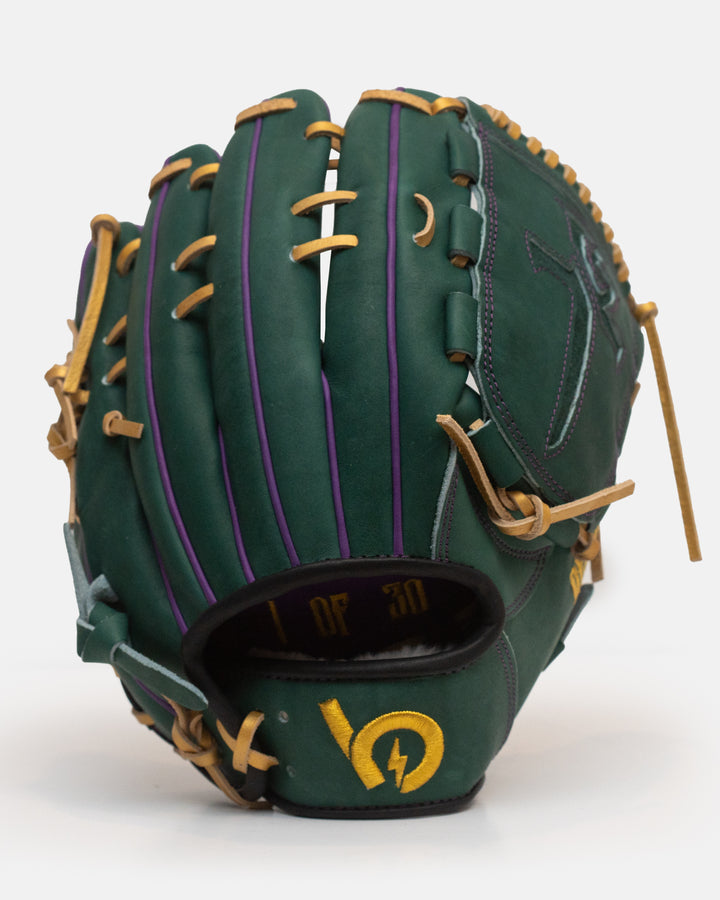 Bauer Outage "Deceiver" Limited Glove