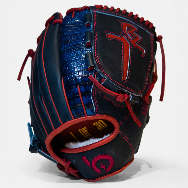 Bauer Outage "Leviathan" Limited Glove