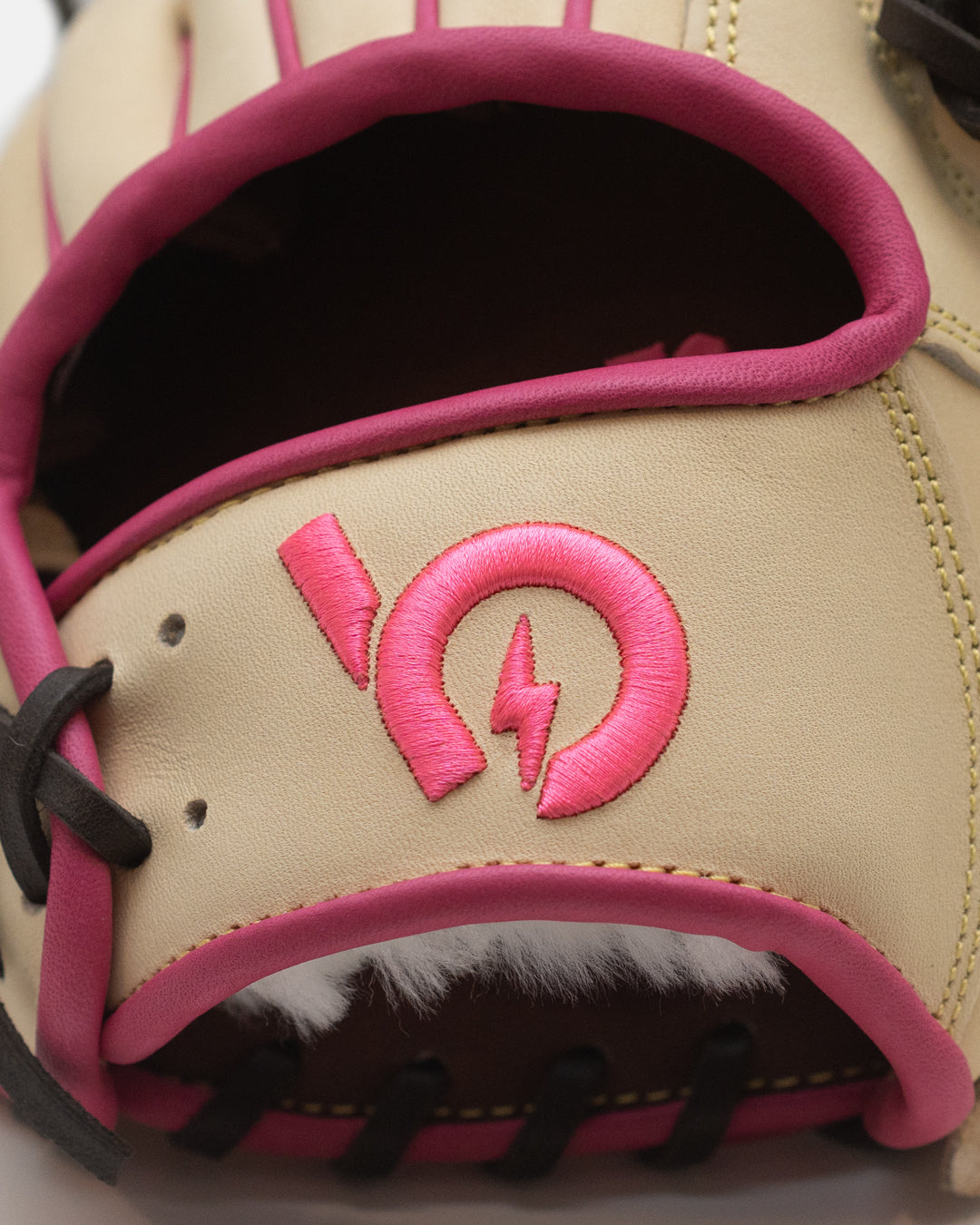 Bauer Outage "Blossom" Limited Glove