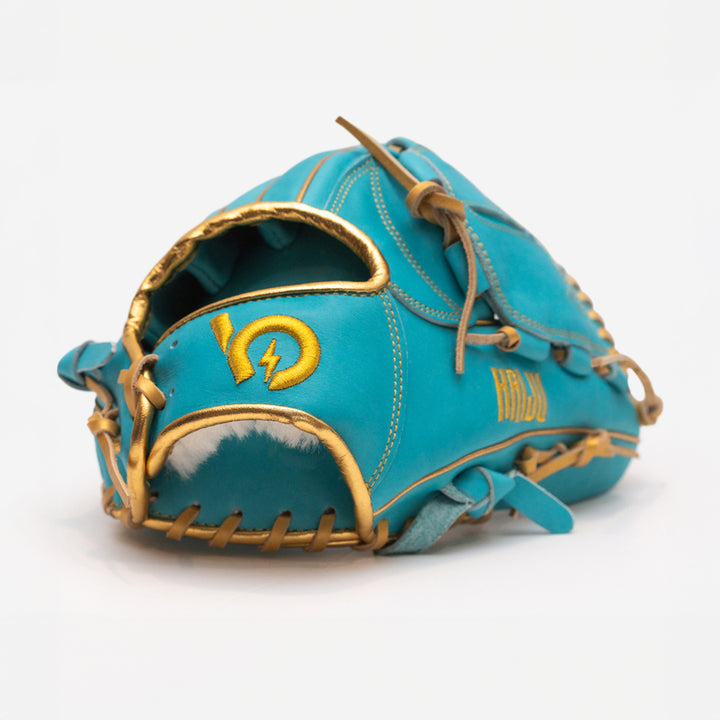 *SOLD OUT* Bauer Outage "Kaiju" Limited Glove